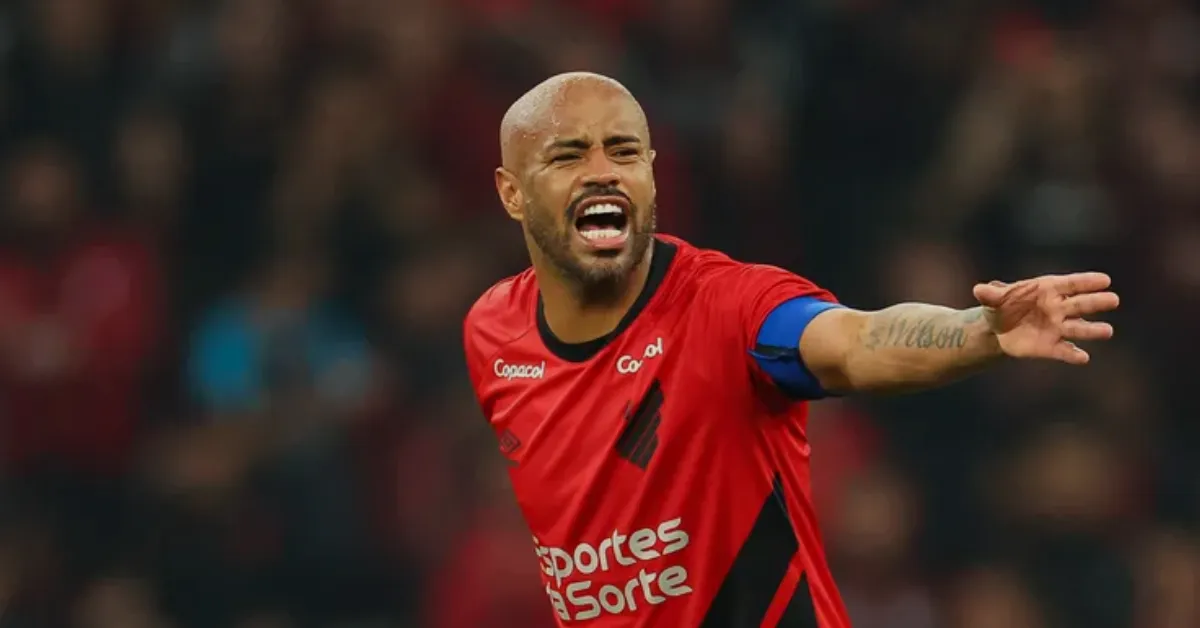 Thiago Heleno Deixa Athletico-PR: Rumo ao Paysandu na Série B