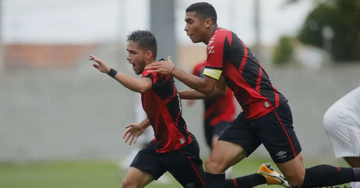 São Paulo Sub-20: Vitória Crucial com Reforços Profissionais no Brasileirão Base