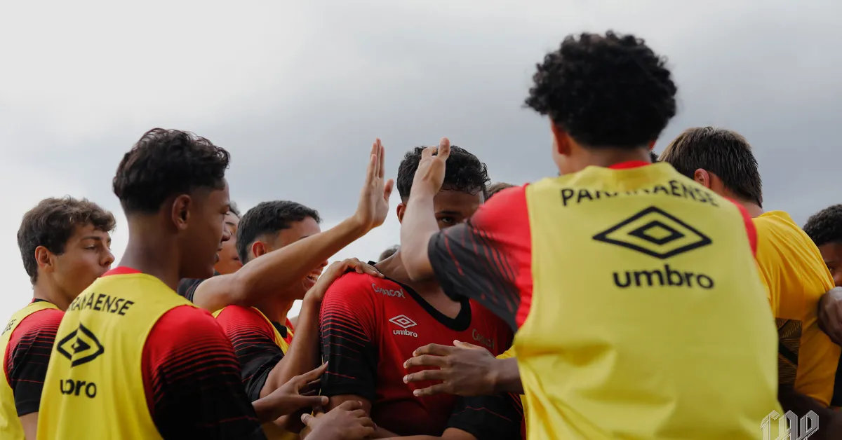 Athletico-PR Sub-17 Confronta São Paulo: Luta Pela Ponta do Brasileiro; Saiba Onde Assistir