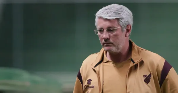 Odair Hellmann Revela Falhas: Athletico-PR e o Desafio da Série B
