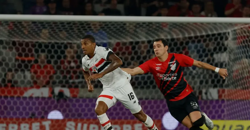 Libertadores 2005: A Polêmica Final Entre Athletico e São Paulo Vinte Anos Depois
