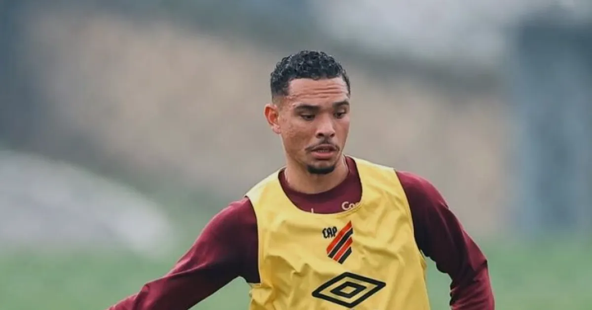 Athletico-PR: Luiz Fernando Retorna e Agita o Ataque na Série B