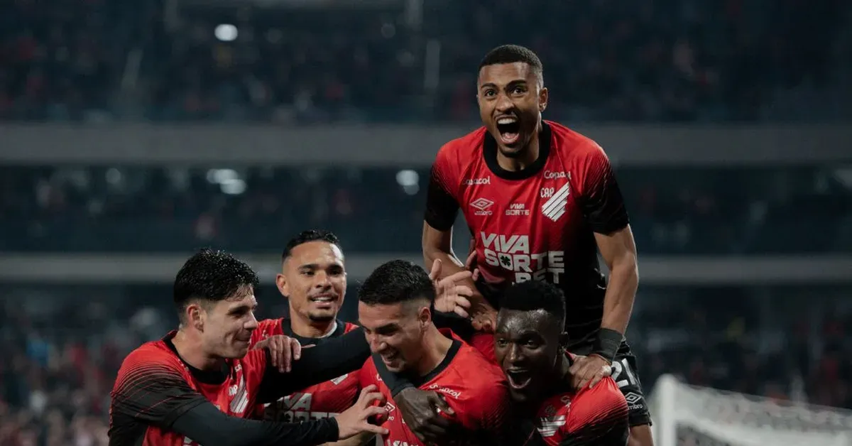 Athletico e Coritiba no G4: Série B Vira Clássico Pelo Acesso