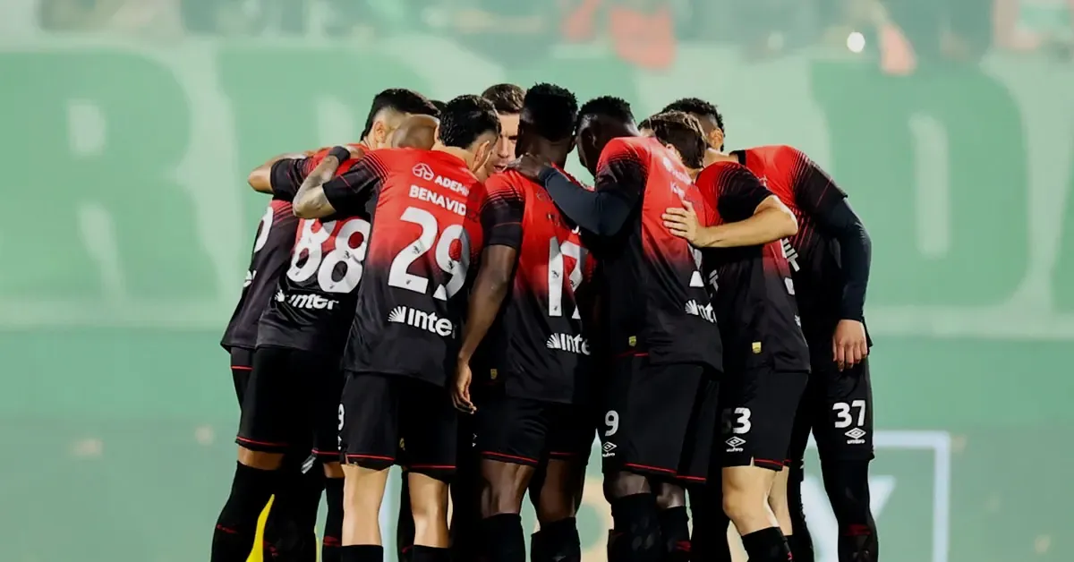 Athletico Dominante: 7 Vitórias Seguidas e Retorno Triunfal ao G4 da Série B