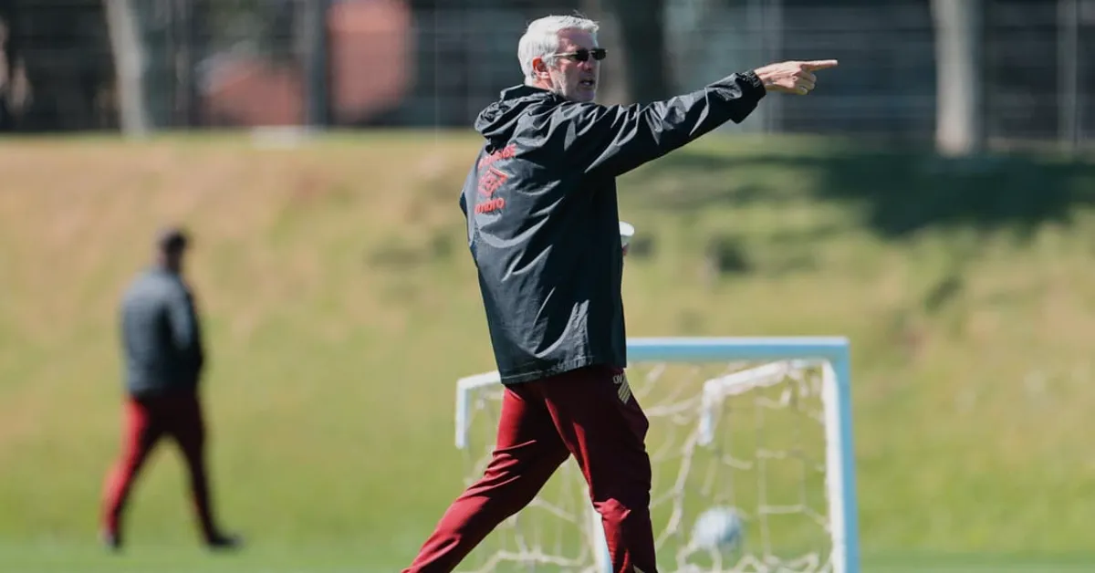 Athletico PR: Odair Hellmann Rumo ao Segundo Acesso na Série A?