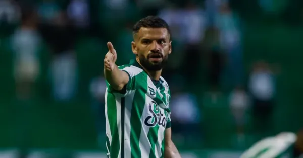 Jadson de Volta ao Athletico-PR: O Que Esperar do Volante em 2026?