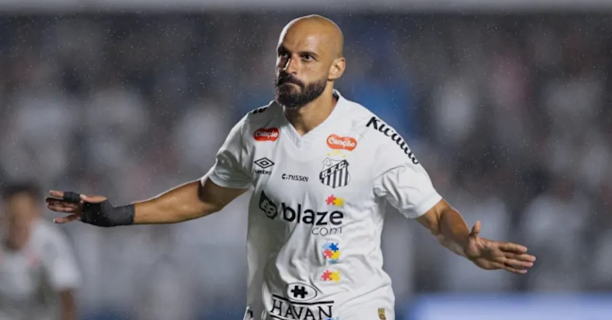 Athletico-PR avança por Thaciano: Detalhes da negociação com o Santos